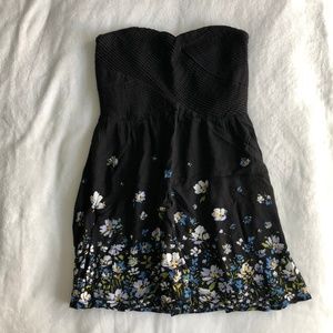 Urban Outfitters Floral Strapless Sweetheart Dress